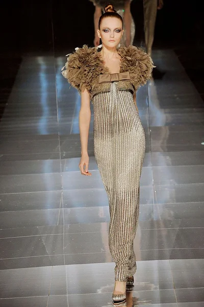 Look 38